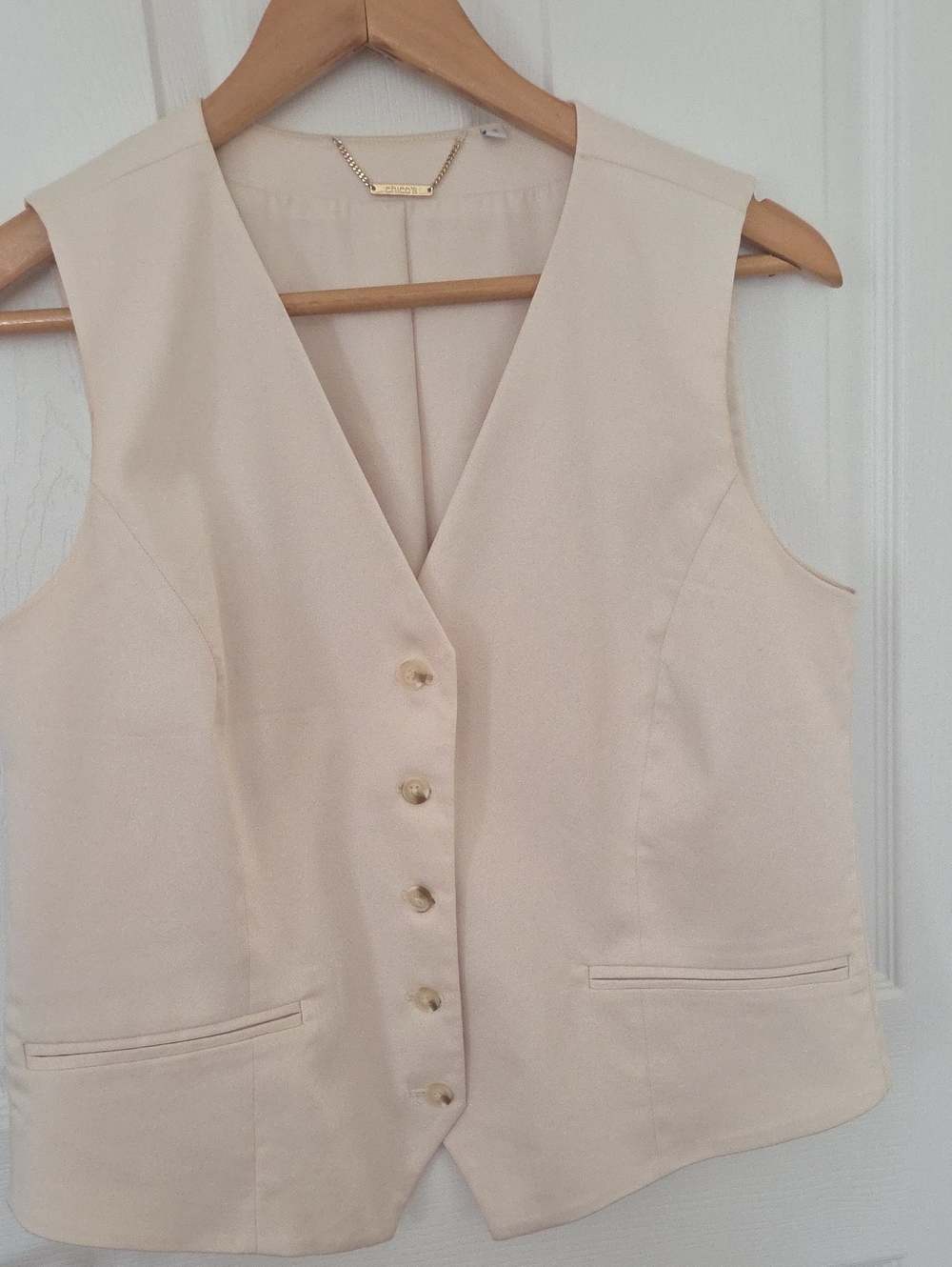 Chico's Cream Sleeveless Button-Front Vest